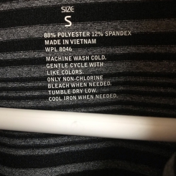 Ideology Black & Gray stripe Athletic Jacket Sz S - Picture 2 of 3